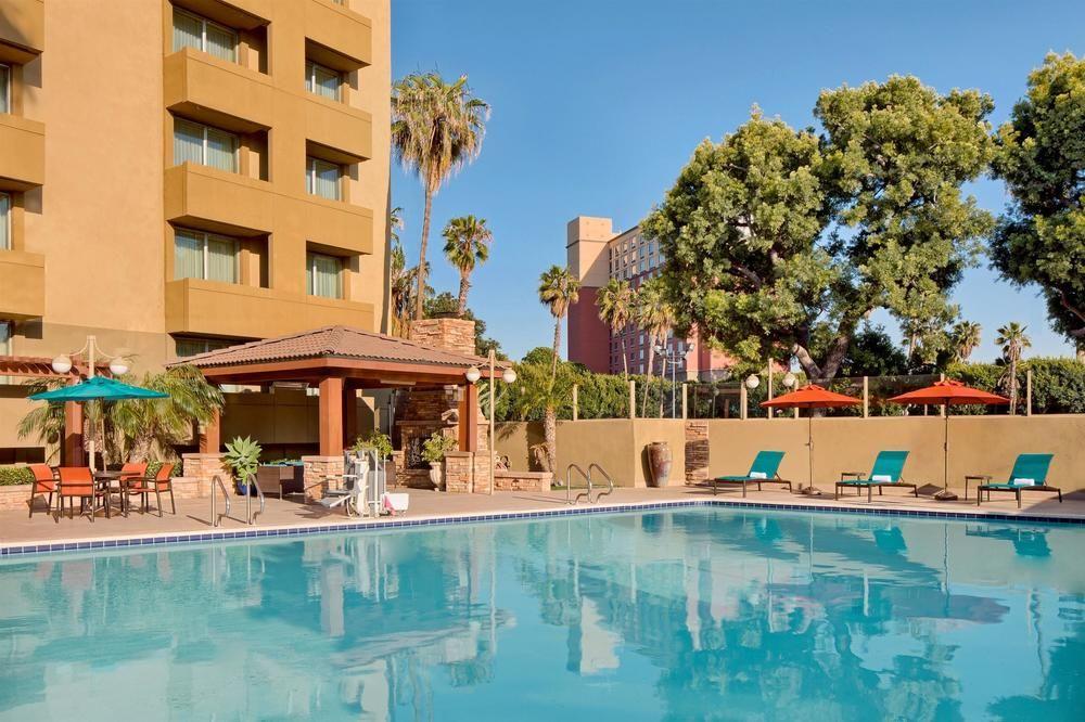 Four Points By Sheraton Angeles Westside Hotel