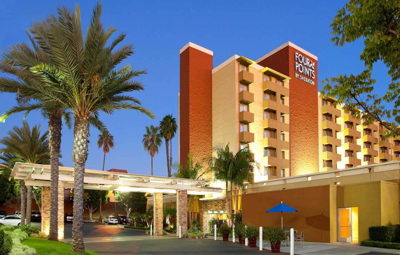 Four Points By Sheraton Angeles Westside Hotel