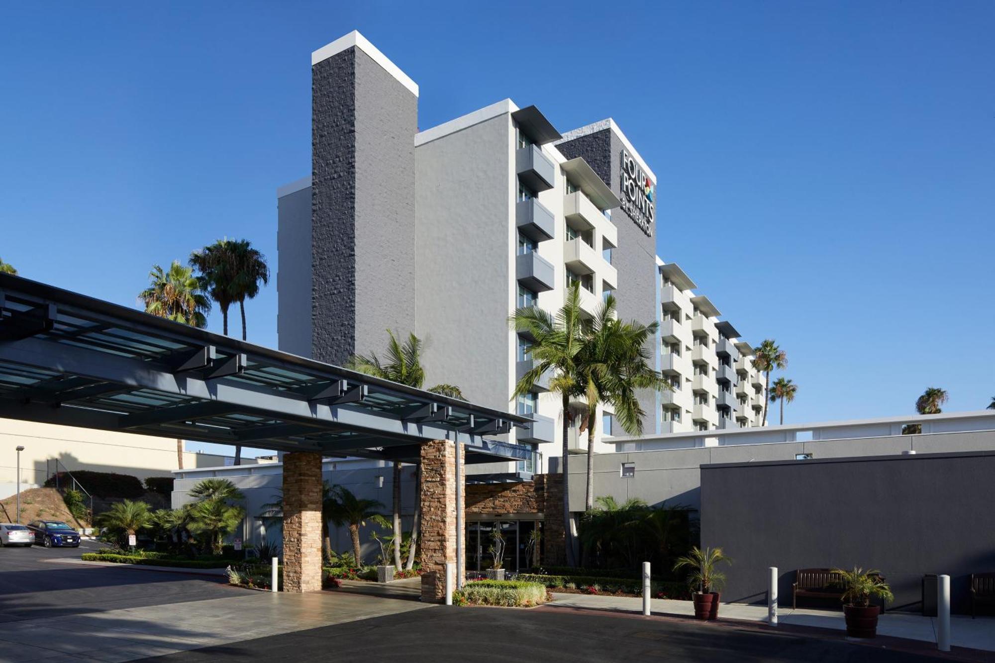 Four Points By Sheraton Angeles Westside Hotel 3*